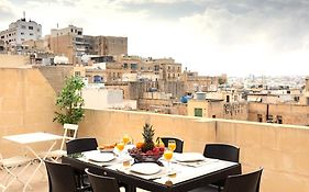 Valletta Exclusive 3Br House With Rooftop Terrace - Cityapartmentstay